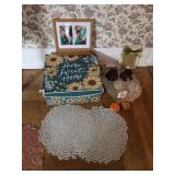 HOME SWEET HOME BOX, DOLLIES, SWAN, CANDLE