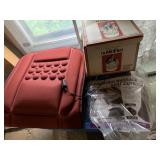 VIBRATING MASSAGE SET CUSHION NEW & HUMIDIFIER IN