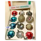 VINTAGE ORNAMENTS INCL. BUG, PINECONES ETC.