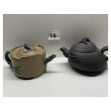TWO CHINESE TEA POTS