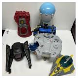 BEYBLADES, DIE CAST MINE CRAFT FIGURES, ACTION