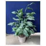 ARTIFICAL PLANT IN HOLDER