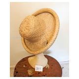 PAN-AMERICAN WIDE ROLLED BRIM STRAW HAT WITH TAGS