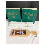 BELLEEK BINDER, LIGHT, CHEESE BOARD