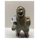 CARVED MARBLE ESCIMO SIGNED LUYE 7.5" H X 4"-