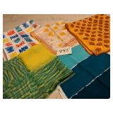 FIVE VINTAGE LADIESï¿½ SCARVES BY VERA