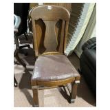 WOODEN CHAIR