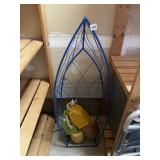 BOAT SHAPED SHELF UNIT AND BOEY