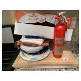 CUTTING BOARDS PLASTIC SILVER WARE