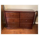 6 DRAWER CHERRY FINISH DRESSER 19D 33H 48W