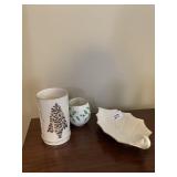 CHRISTMAS THEMED CUP AND DISH