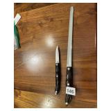 CUTCO BREAD AND STEAK KNIFE APPEARS UNUSED