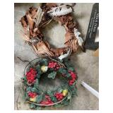 HOLIDAY Dï¿½COR AND WREATH