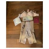 HONEY LOVE XL BRA AND WASHABLE BAG NEW