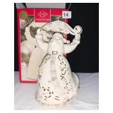 LENOX FLUTED HEARTS PINK BASKET NEW BOXED