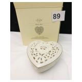 LENOX HEART BOX NEW BOXED
