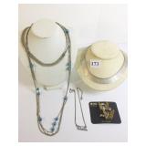 SILVER TONE NECKLACES TRAIN PENDANT NECKLACE