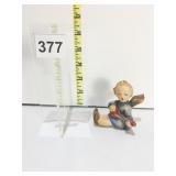 HUMMEL TM2 SITTING ANGEL LEGS STRETCHED WITH