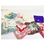 GROUP OF VINTAGE LADIES HANKIES PRINTS CROCHETED