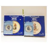 TWO BOXED HUMMEL PLATES 1975 AND 1978