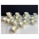 16 CUPS/ 10 SAUCERS