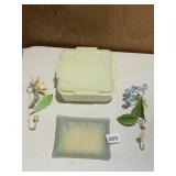 MCKEE GLASS REFRIGERATOR BOX WITH LID, METAL