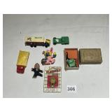 1989 DC COMICS JOKER FLASHING PIN, TOOTSIE TOY