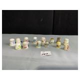 14 THIMBLES PORCELAIN, PLASTIC
