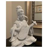 ORIENTAL PORCELAIN WOMAN 7" H