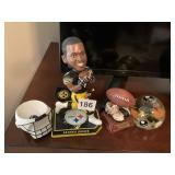 ANTONIO BROWN BOBBLE HEAD, PAPER WEIGHT