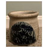 4.5" ROUND CRICH POTTERY CROCK