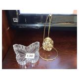 CRYSTAL W/ BRASS EGG