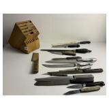 ASSORTED KNIVES W/ BLOCK
