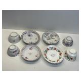 FOUR NO HANDLE TEACUPS WITH SAUCERS