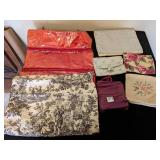 SATINY FABRIC POCKET JEWELRY ORGANIZERS HANGING