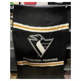 BIEDERLACK PITTSBURGH PENGUINS THROW BLANKET