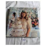 MARTHA STEWART WEDDINGS WITH DUSTJACKET 1987