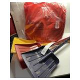 SHOVELS, NEW CHILDS PLAY HUT