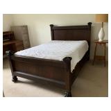 MASSIVE CARVED FOOT OAK FULL SIZED BED W/ BOX