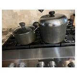 COOKING TRAYS, LIDS, 2 SAUCE POTS