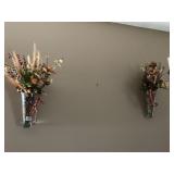 WALL VASE WITH FLOWERS PAIR TO GO