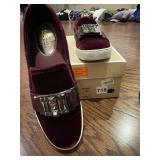 NEW MICHAEL KORS 9.5 SHOES