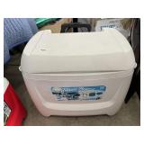 COLEMAN COOLER ON WHEELS