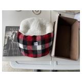 FOOTWARMER AND BELOVED BOOK BY OPRAH WINFREY