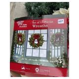 HOLIDAY WREATHS