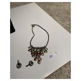 THREE TONE NECKLACE WITH EARING SET