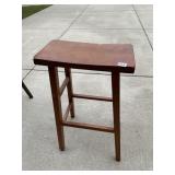 BAR STOOL/STAND