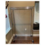 ROLLING CLOTHING ORGANIZER