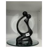 KISSING COUPLE WITH MIRROR