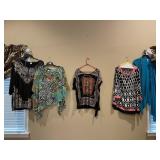 LADIES FASHION CLOTHING